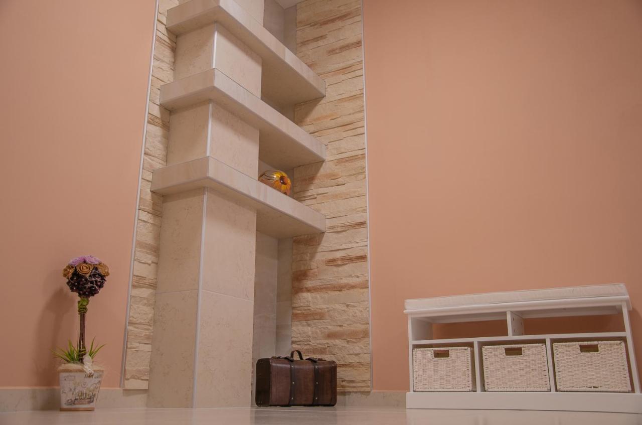 Oros House Apartmanhaz Orosháza Exterior foto